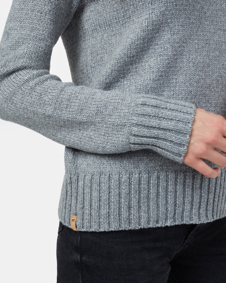 Gray Women's Ribbed Wool Turtleneck