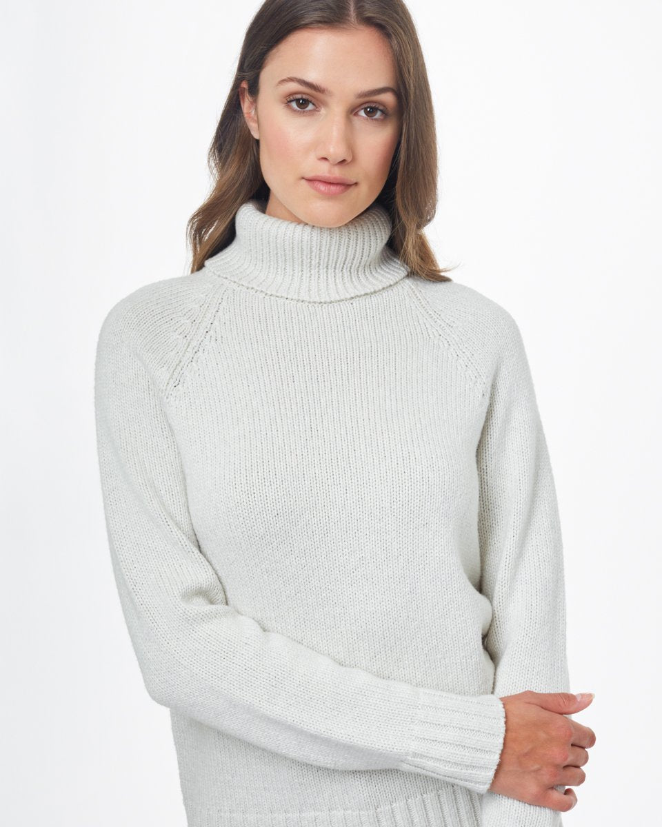 White Women's Ribbed Wool Turtleneck