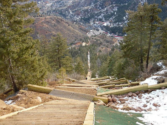 5 Reasons Why The Manitou Springs Incline Is One Of Colorado's Most Epic Hikes