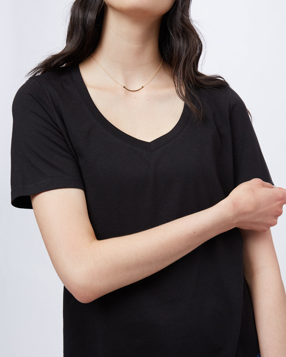 Black V-Neck Short Sleeve T-Shirt