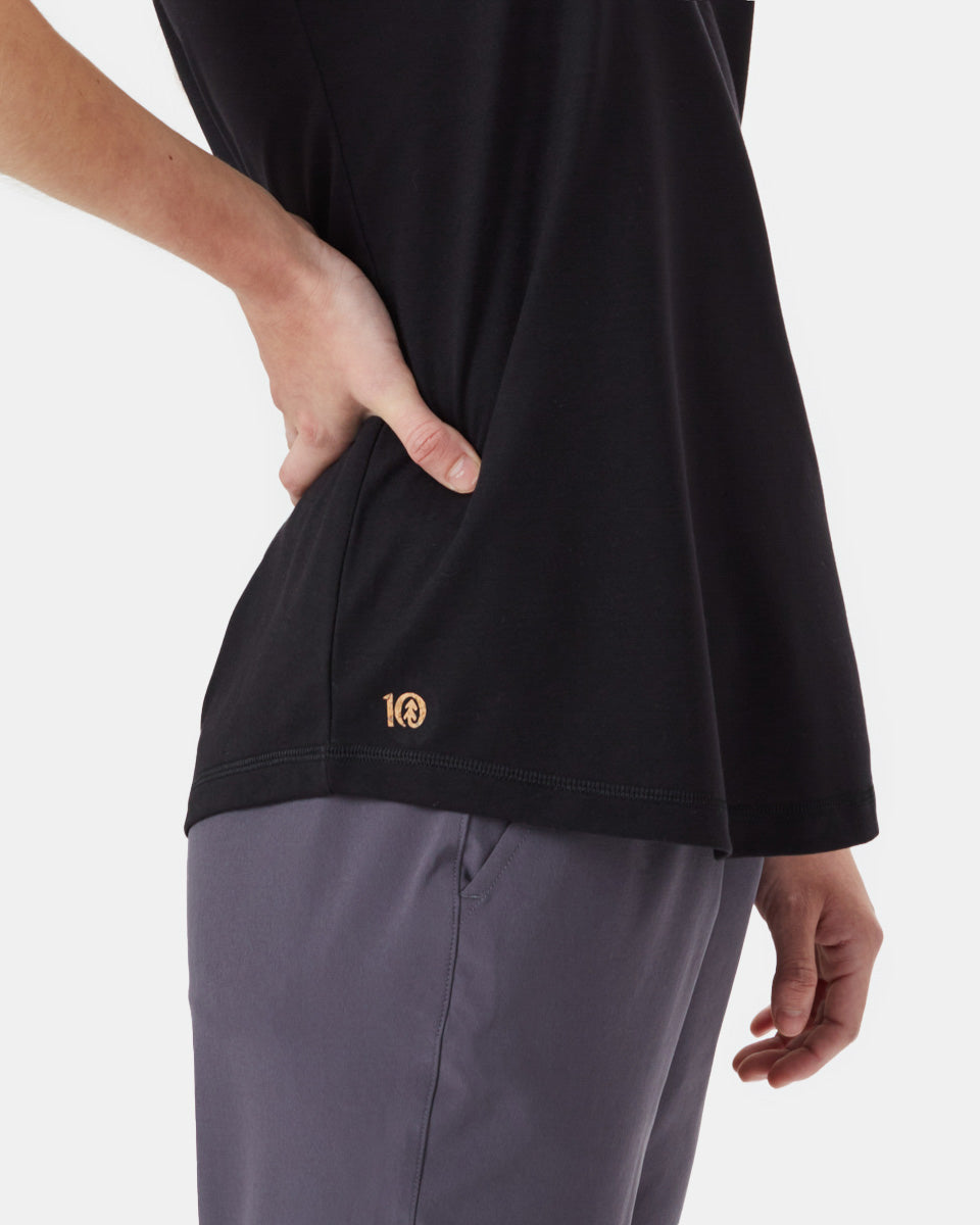 Black Women's Active Racerback Tank Top