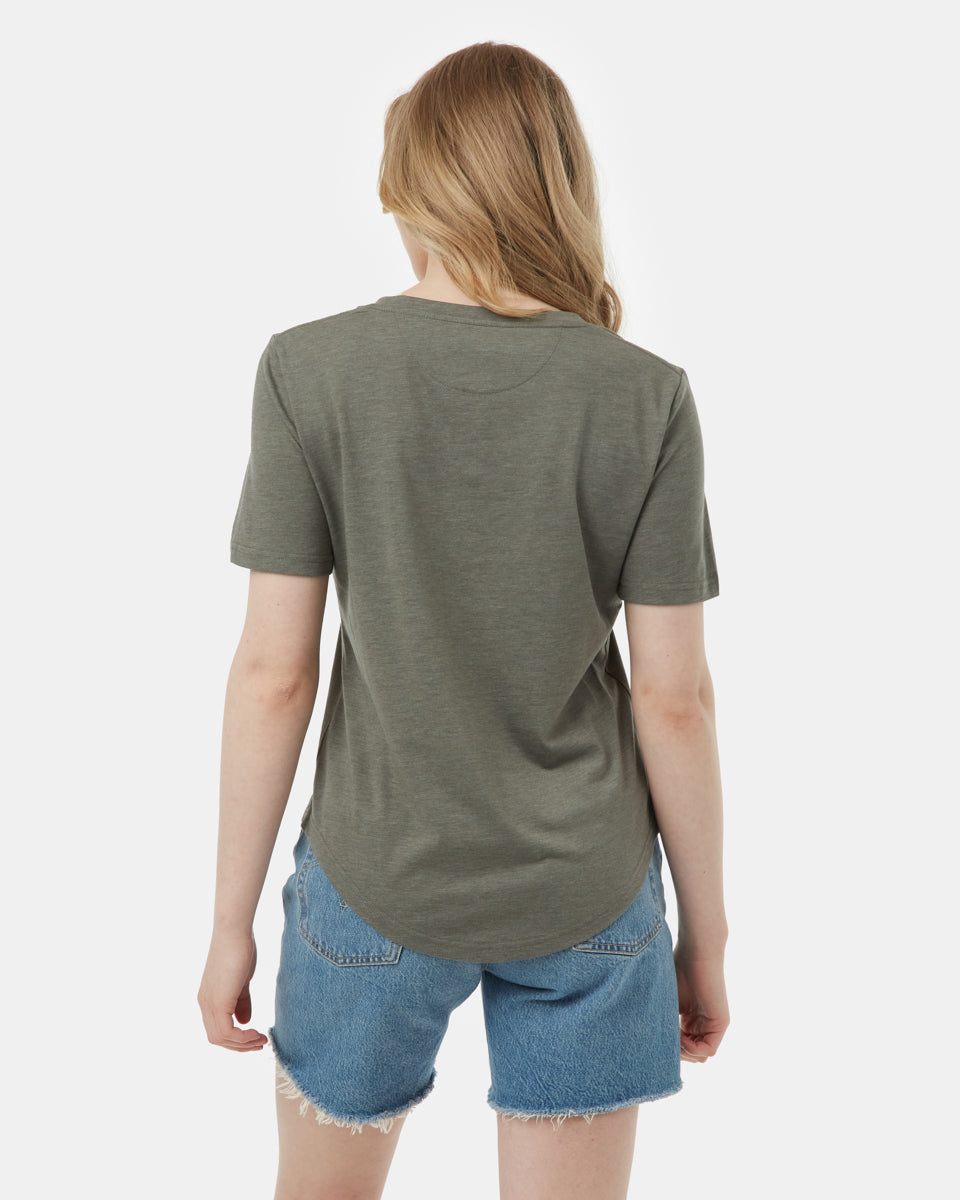Green V-Neck Short Sleeve T-Shirt