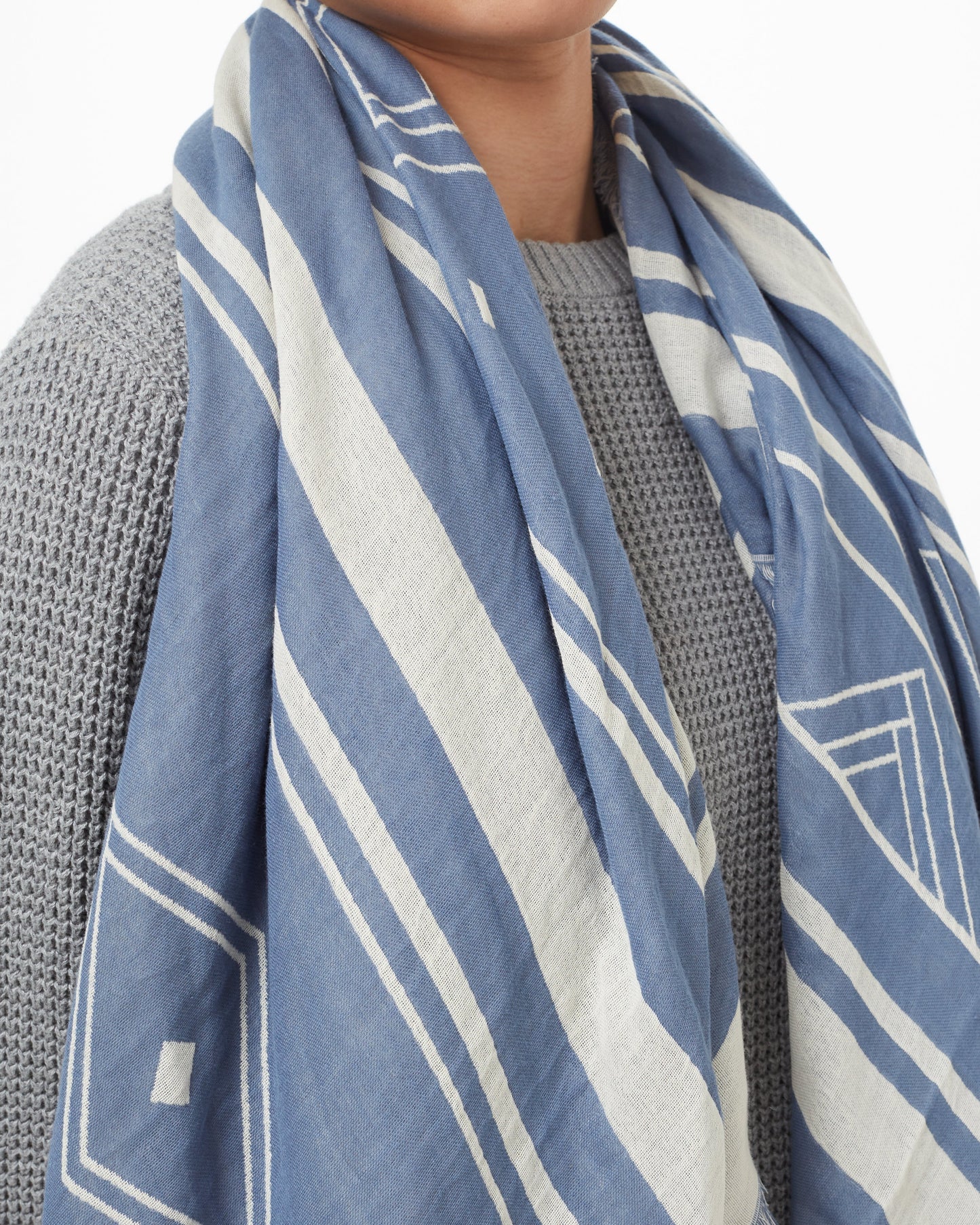 White Organic Cotton Pattern Blanket Scarf