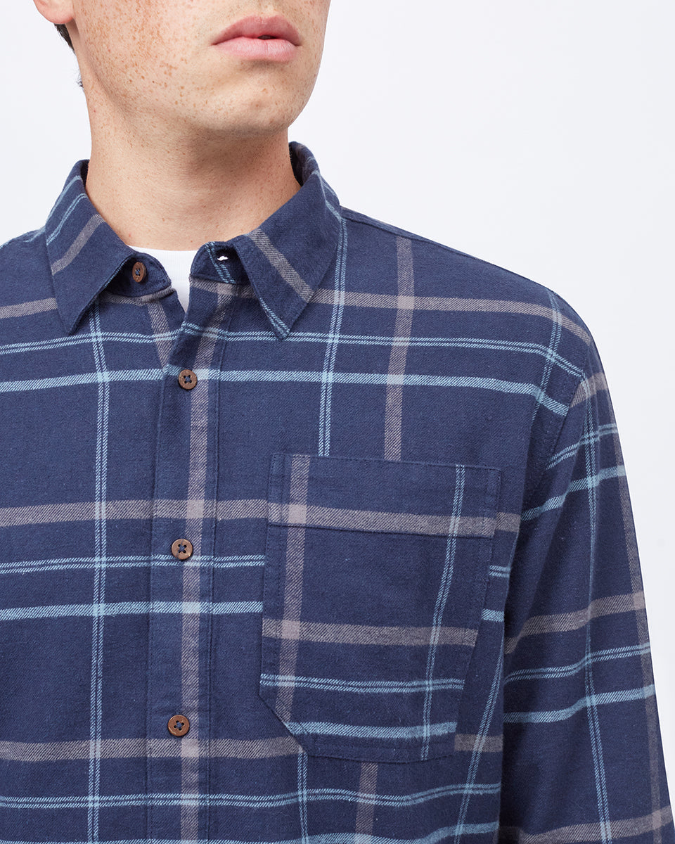 Blue Men's Plaid Flannel Button-Up Shirt