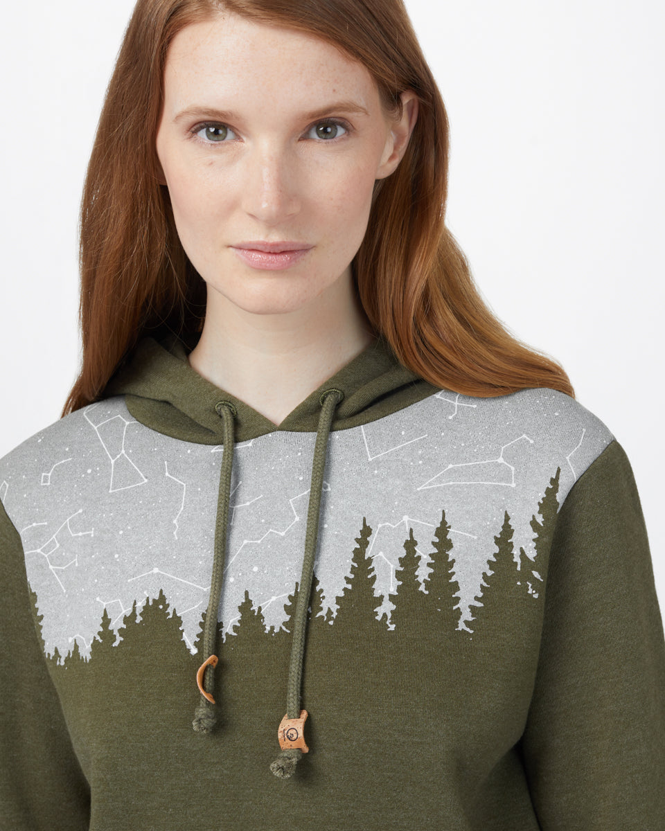 Green Tree Graphic Pullover Hoodie