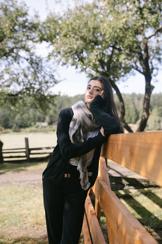 White,Beige Organic Cotton Pattern Blanket Scarf