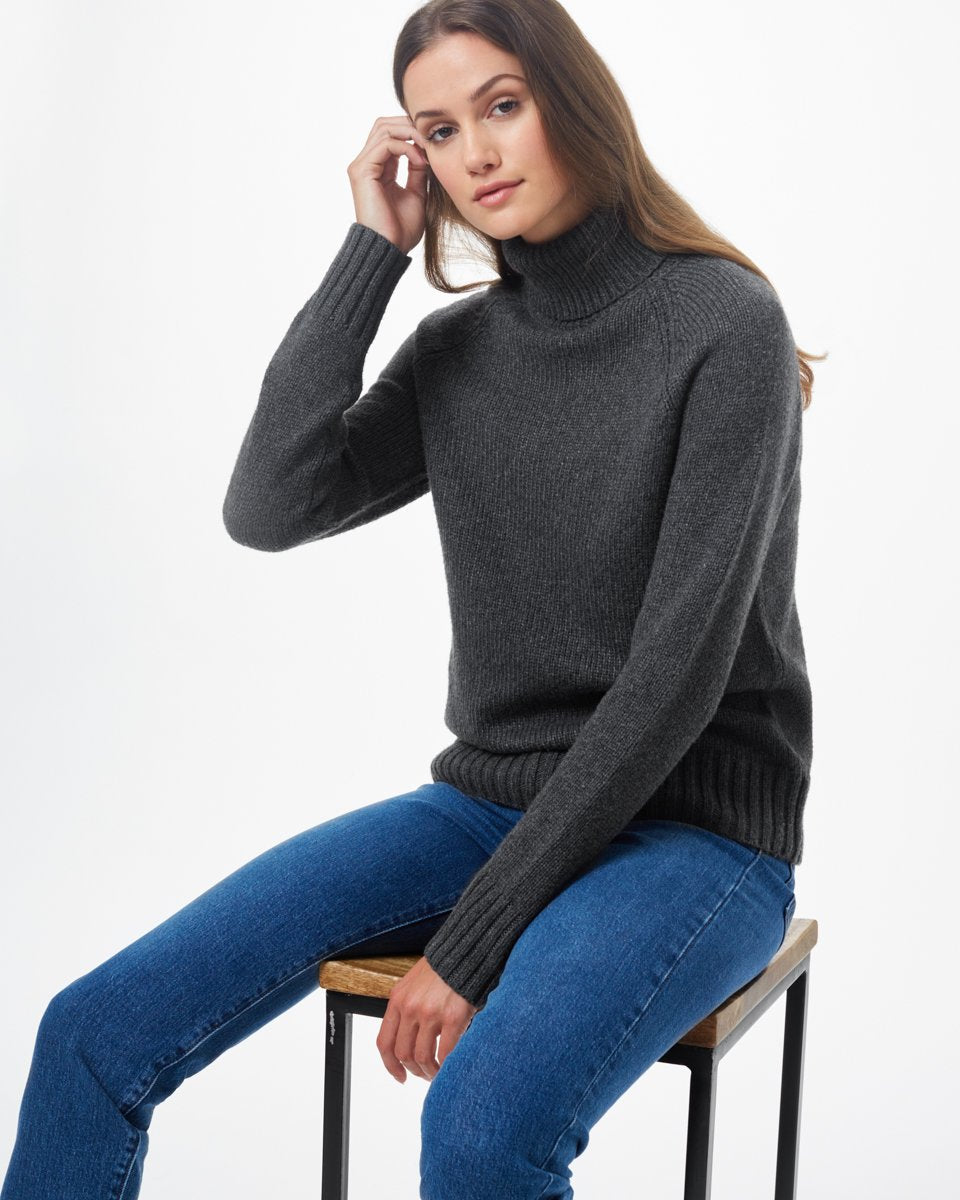 Blue Women's Ribbed Wool Turtleneck