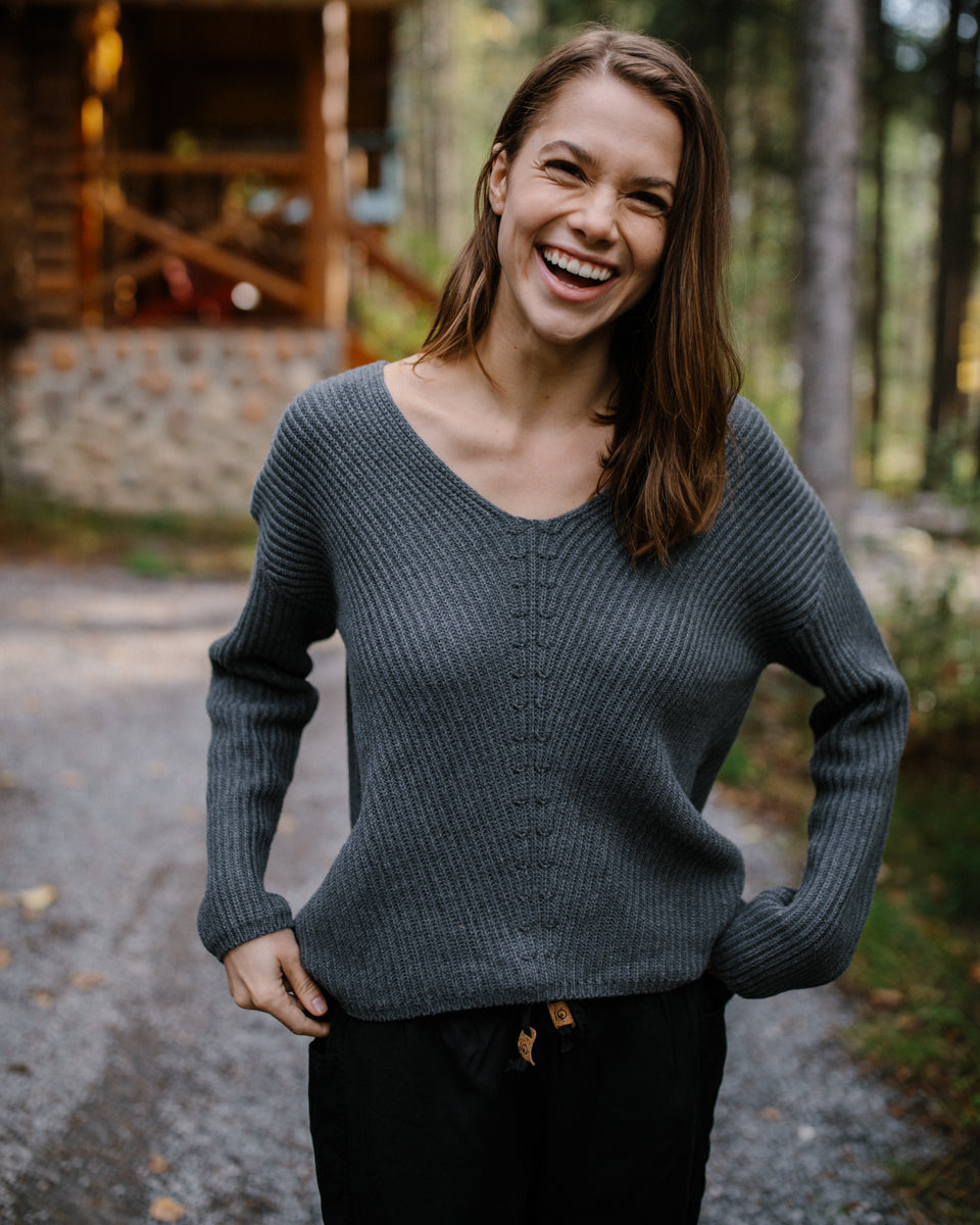 Blue Women's Organic Cotton V-Neck Jumper