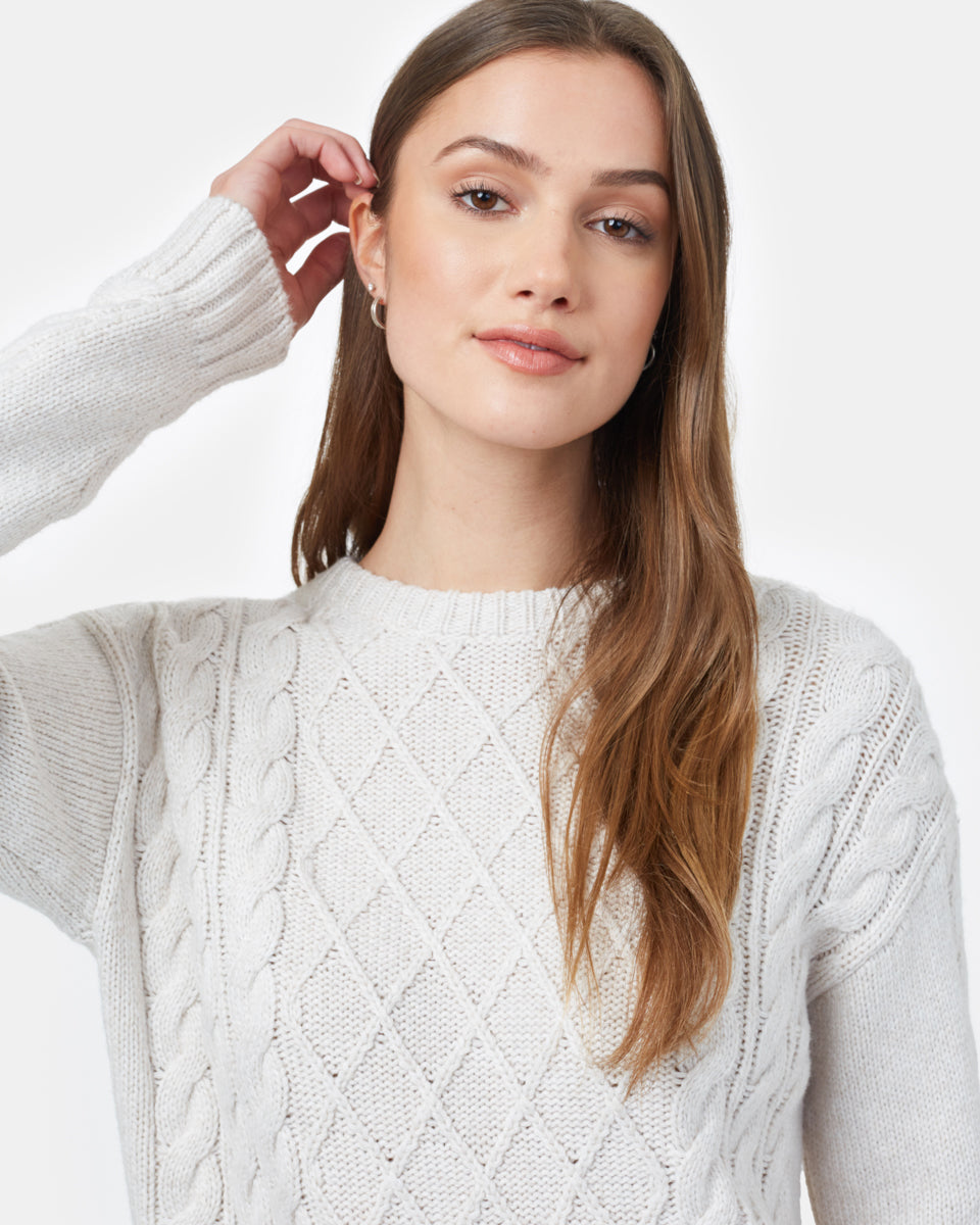 White Women's Knit Wool Ribbed Jumper