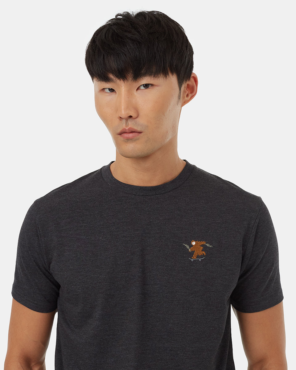 Black Sasquatch Graphic Tee_mens