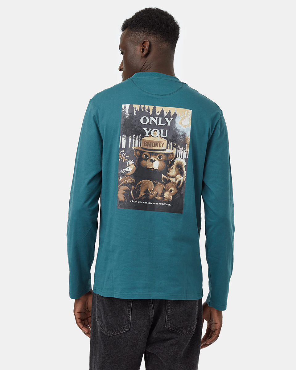 green_smokeybear_graphic_longsleeve