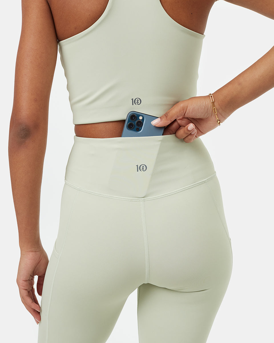 green_activewear_pocket_leggings_womens