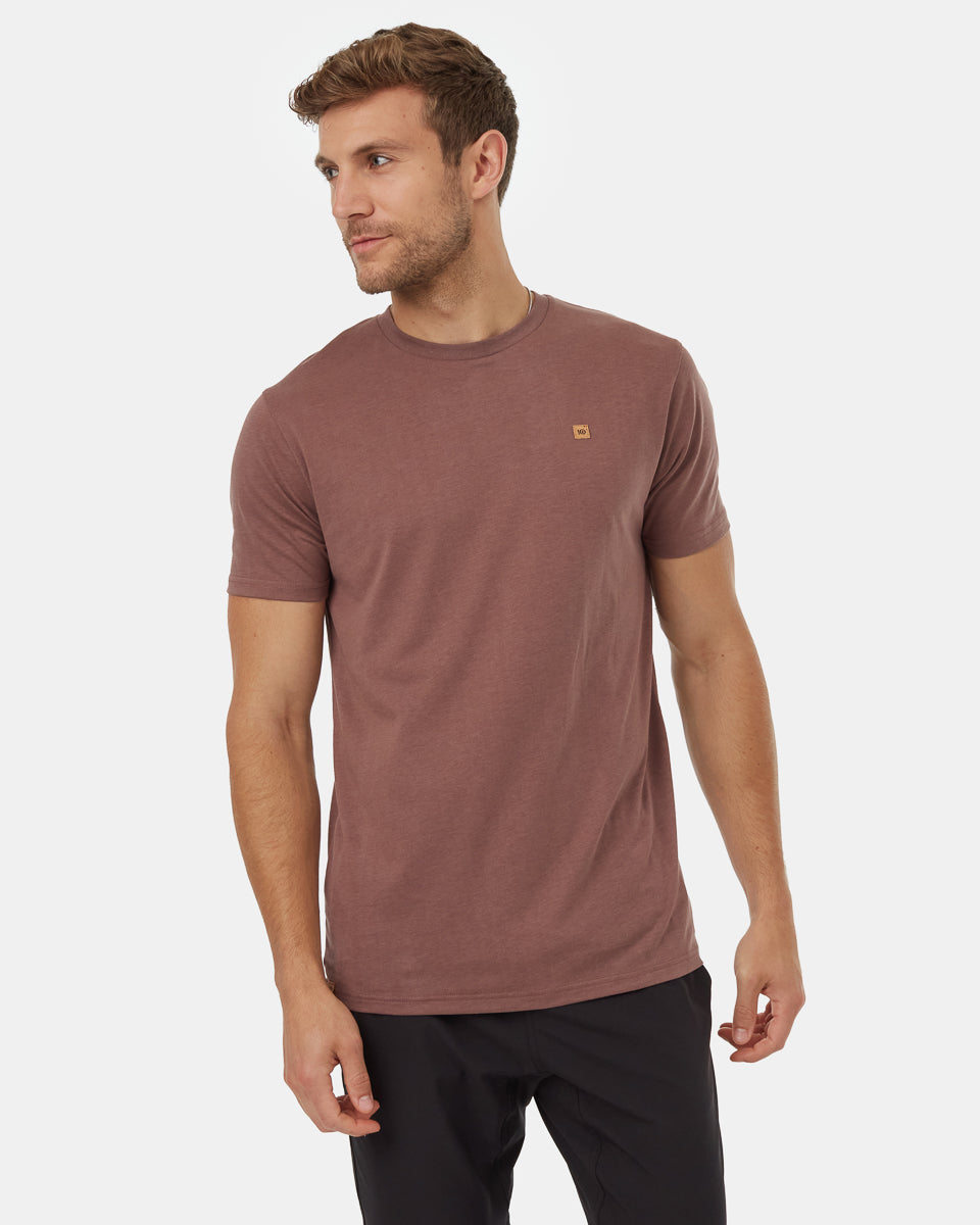 red_basic_tshirt_mens