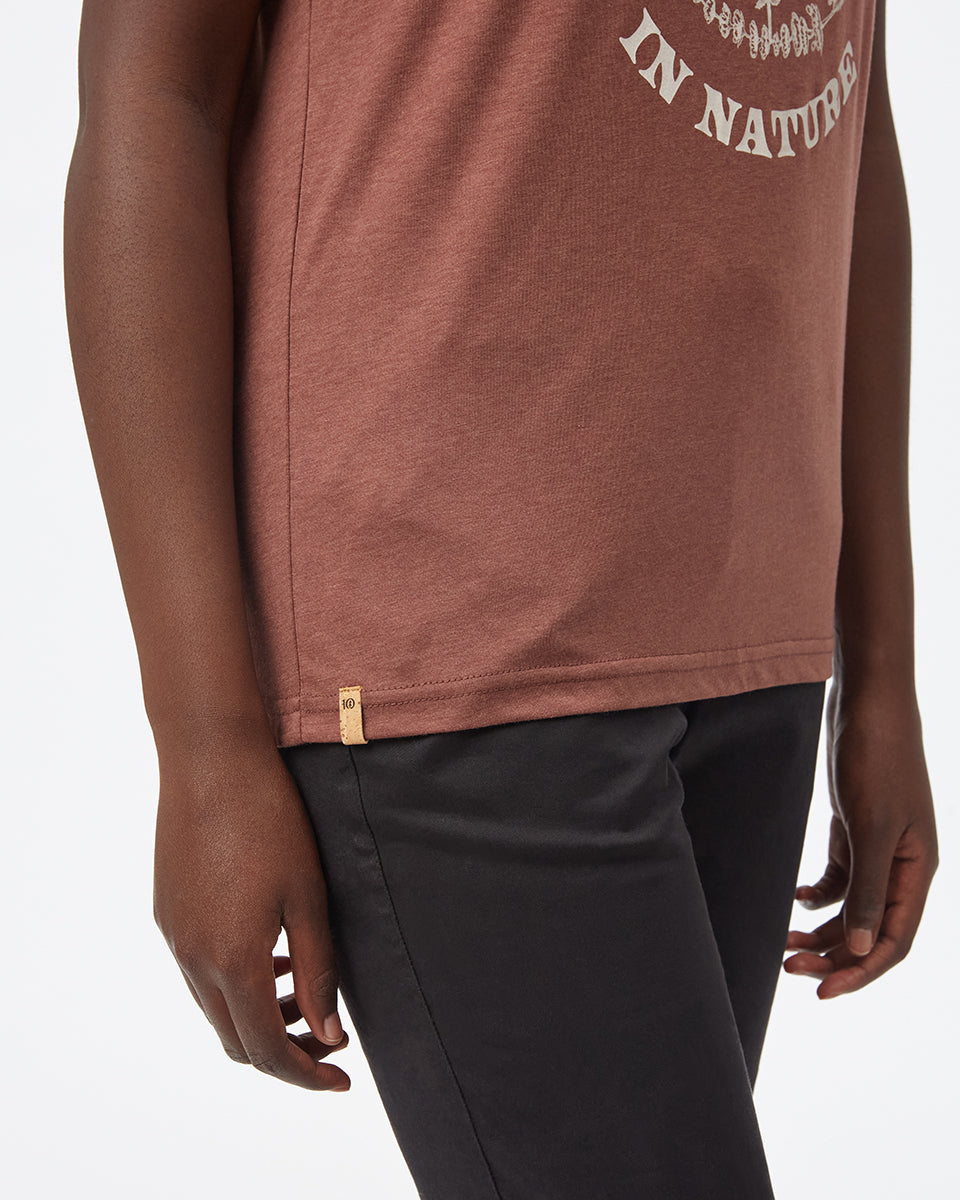 red_graphic_tee_womens